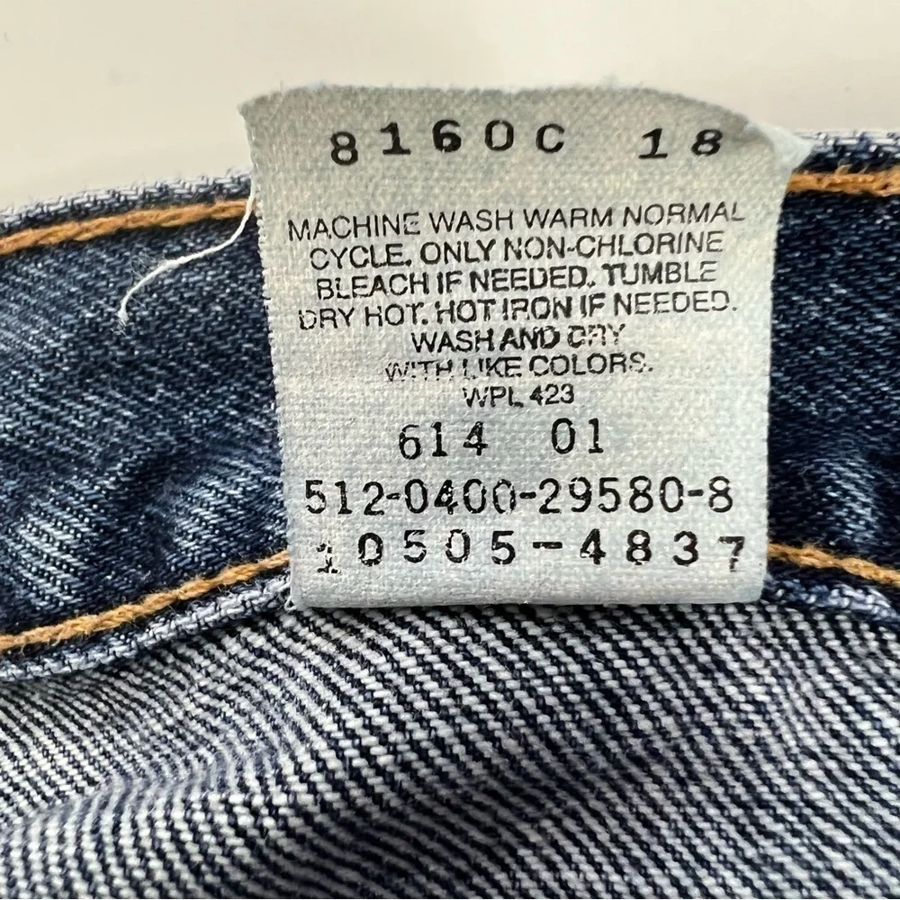 LEVI’S STRAUSS 505 Junior Women’s Blue Jean Shorts Sz 9 Dark Wash Frayed Hem - Picture 4 of 8